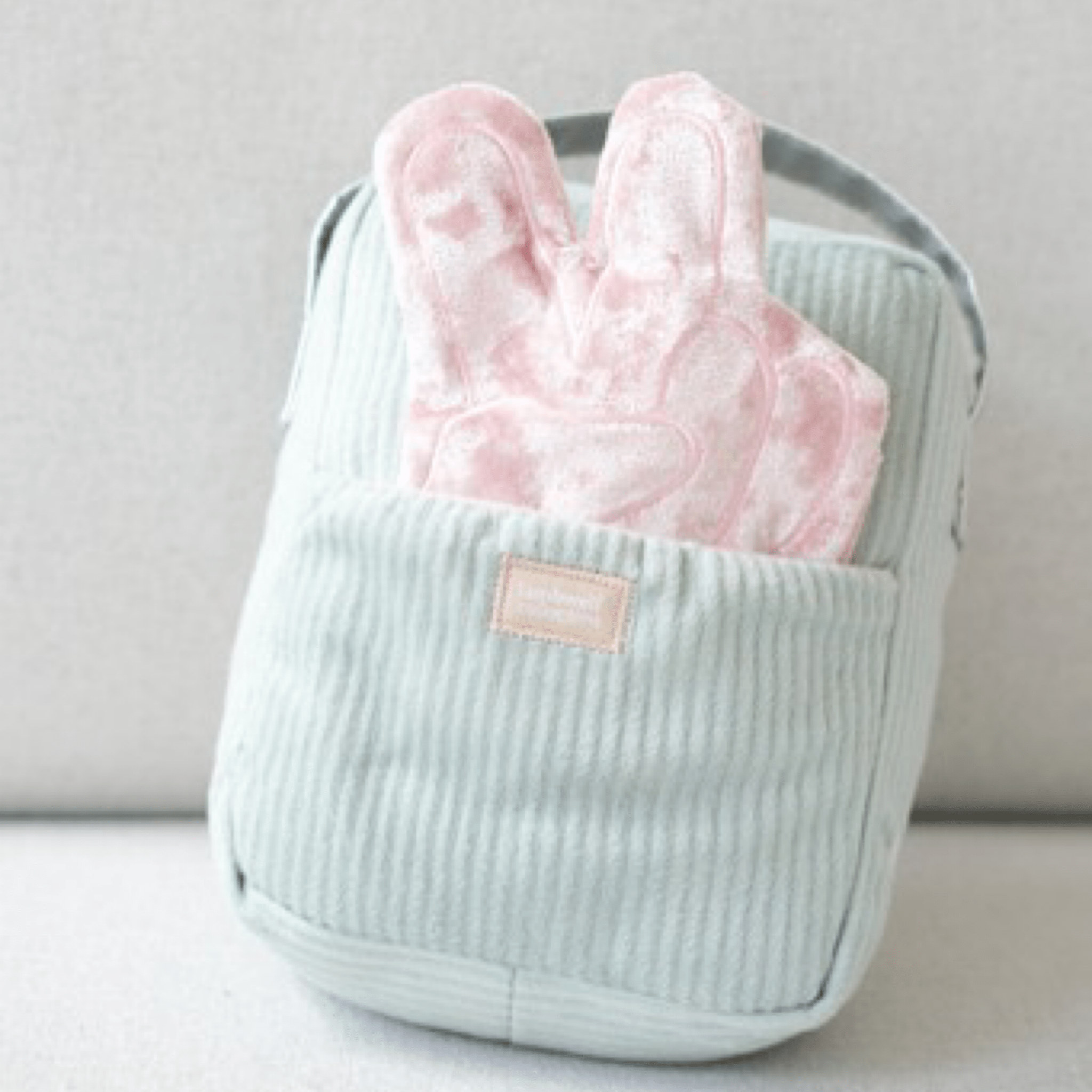 Woof FM - Woof Living